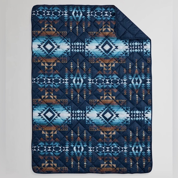 Pendleton Packable Throw Travel Blanket Pilot Rock Outdoor NEW - Picture 1 of 9